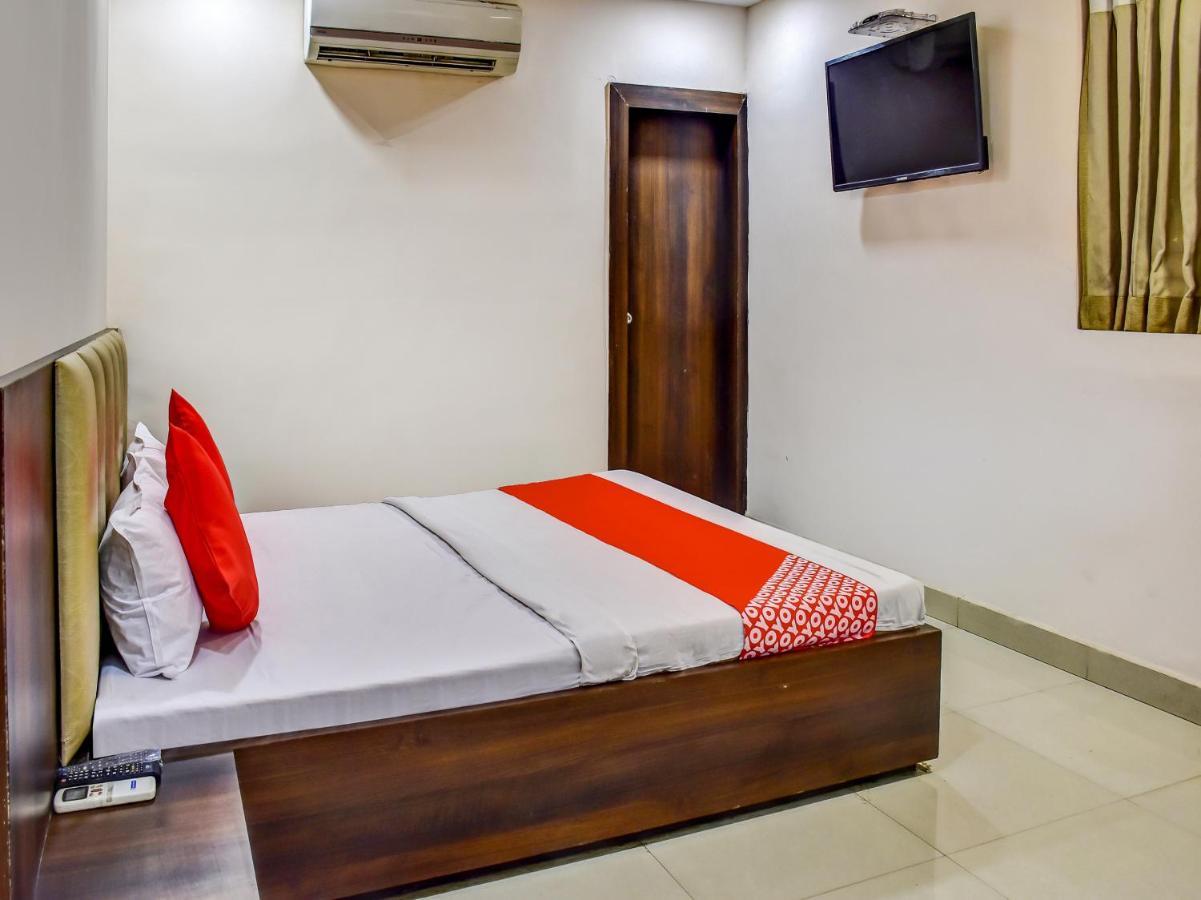 Oyo 78471 Hotel Platinum Bilāspur Kültér fotó
