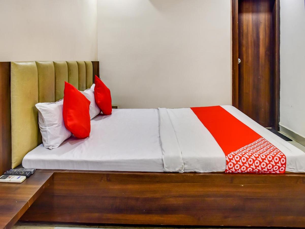 Oyo 78471 Hotel Platinum Bilāspur Kültér fotó