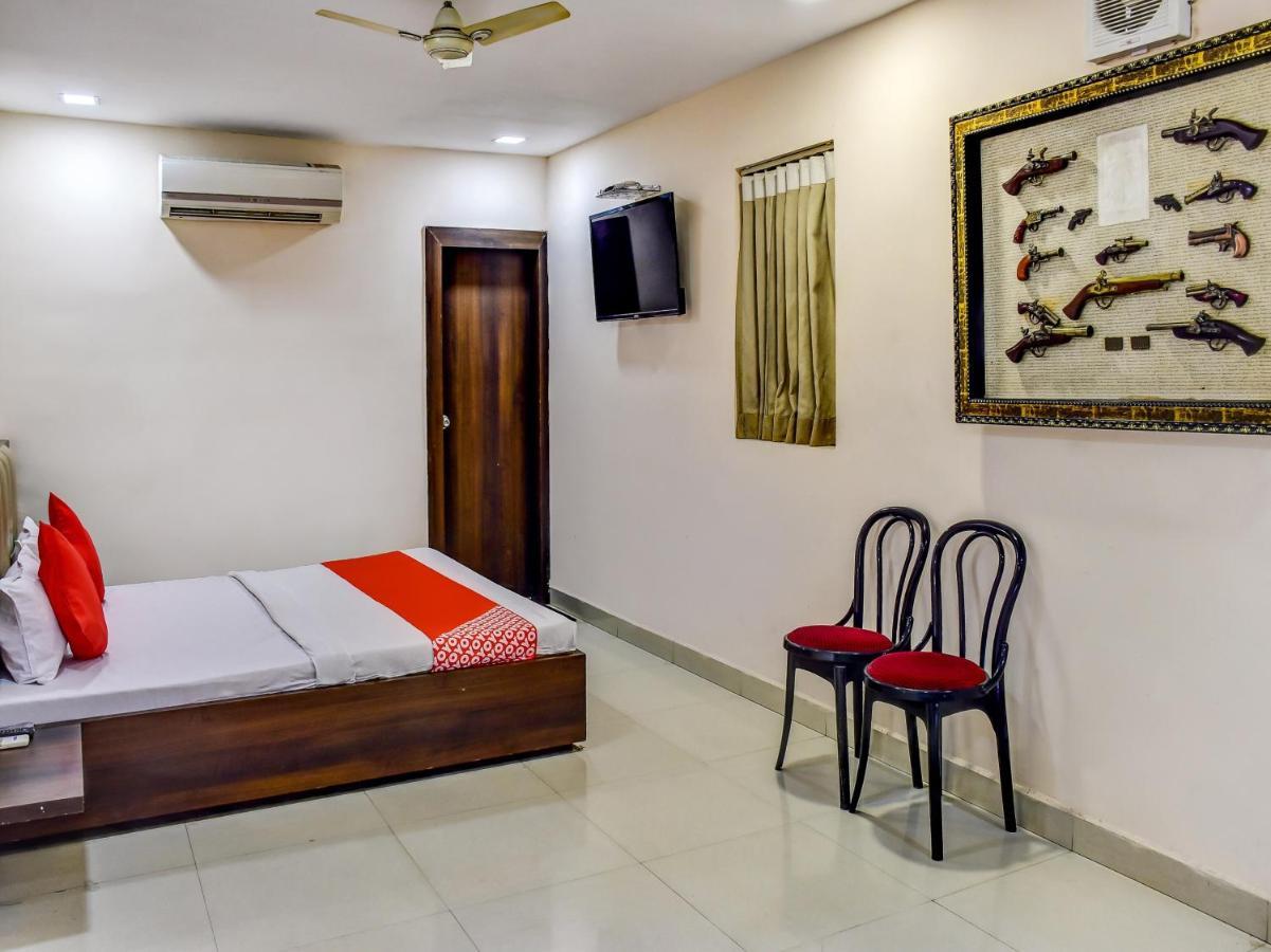 Oyo 78471 Hotel Platinum Bilāspur Kültér fotó