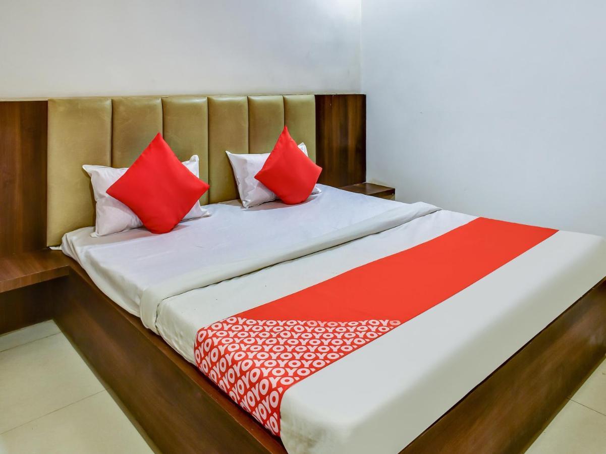Oyo 78471 Hotel Platinum Bilāspur Kültér fotó